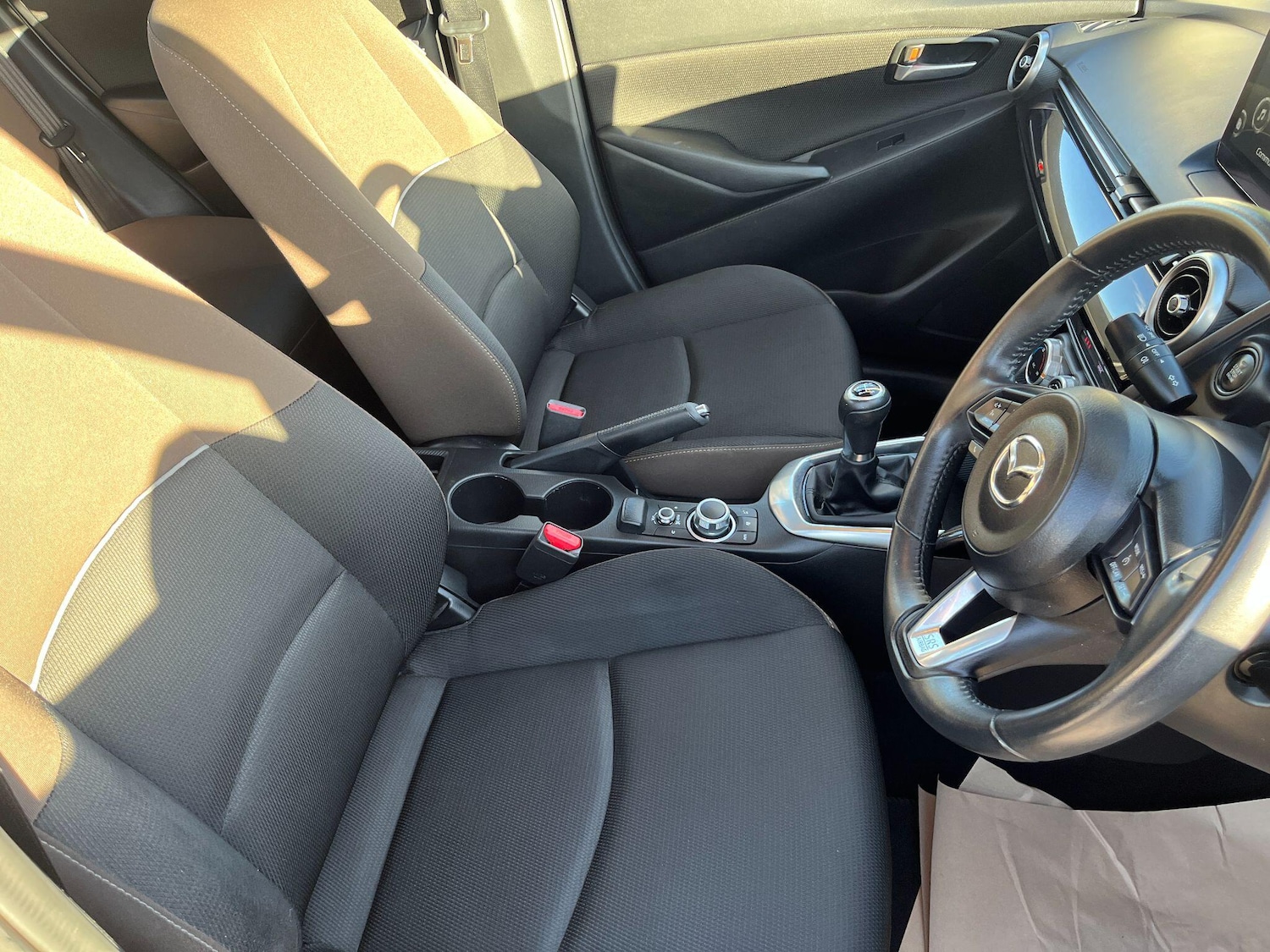 Used Mazda Mazda2 2022 for sale - 76349590: Photo 12