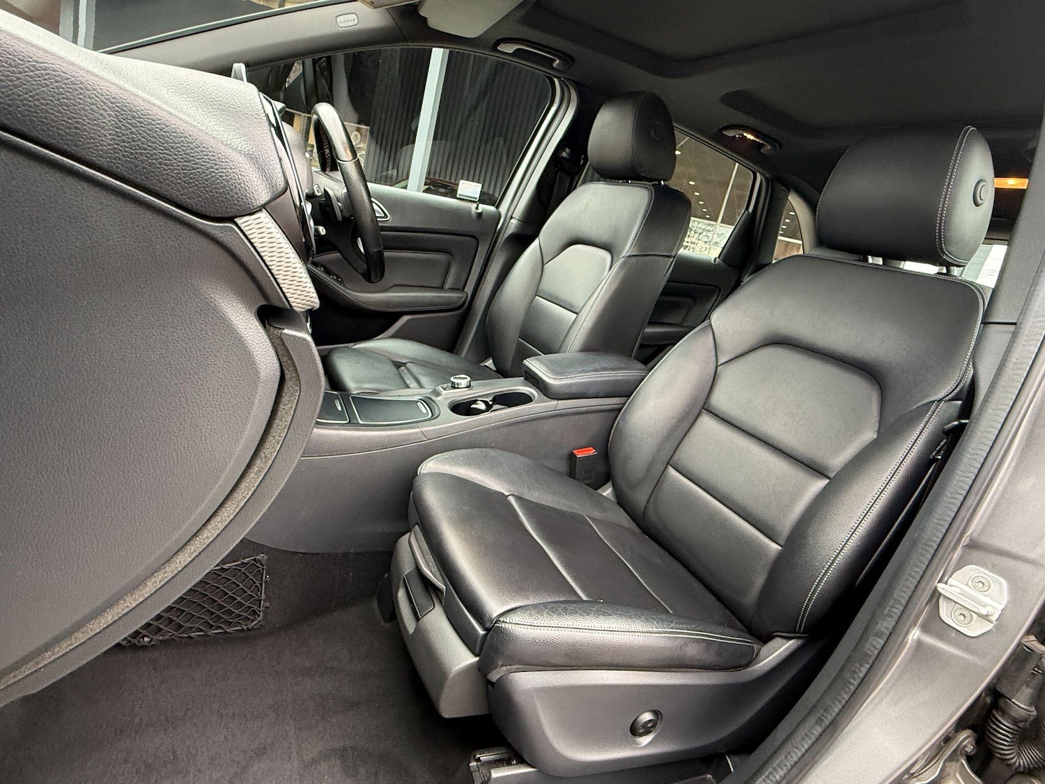 Used Mercedes-Benz B Class 2015 for sale - 78007539: Photo 23