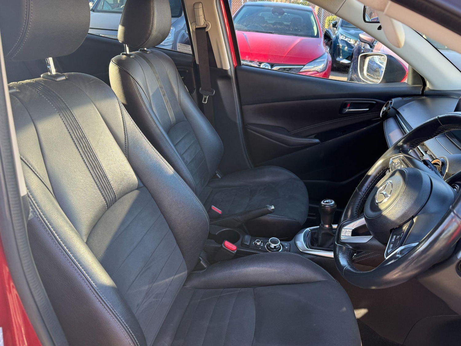 Used Mazda Mazda2 2018 for sale - 76689206: Photo 15