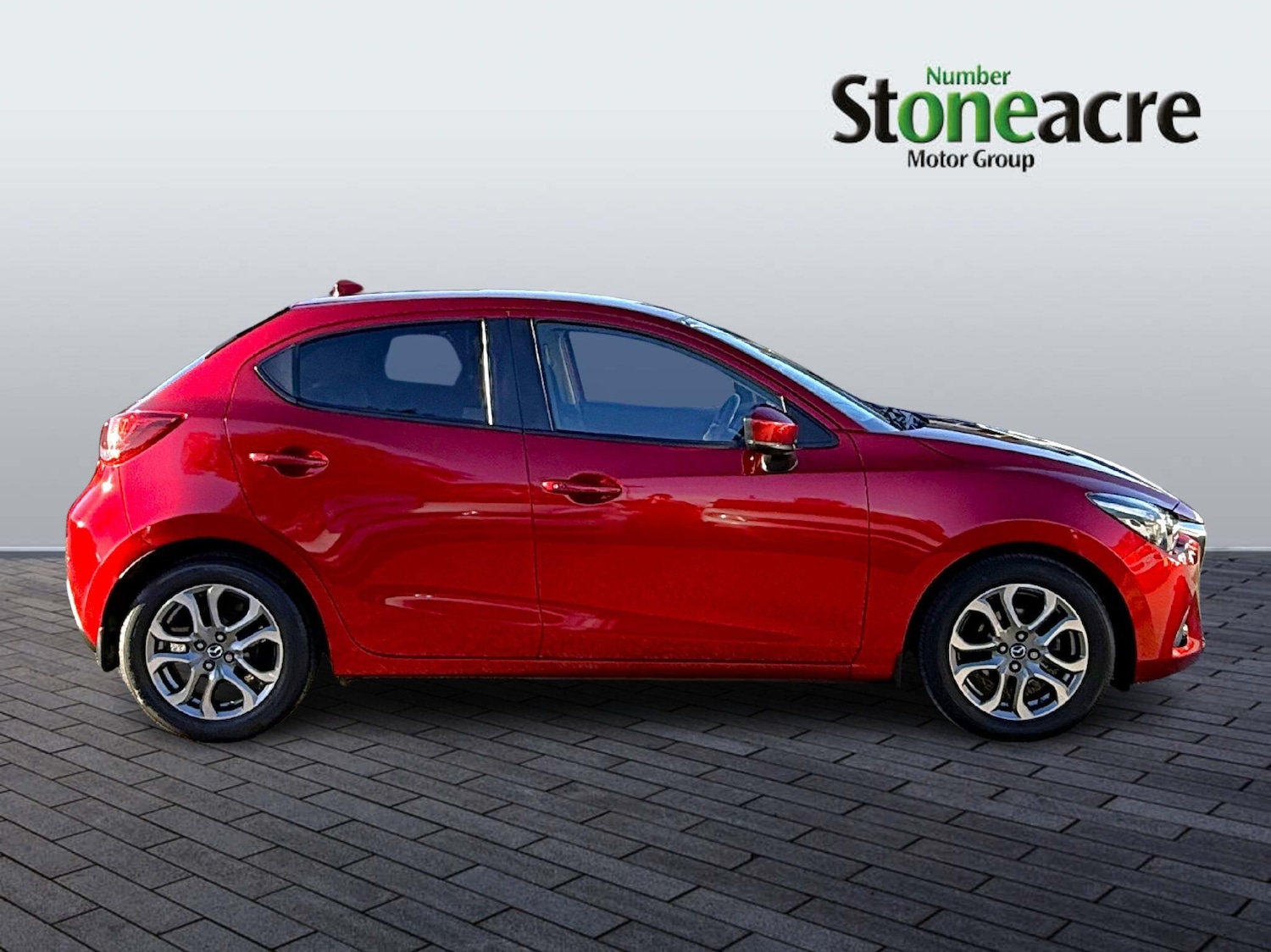 Used Mazda Mazda2 2018 for sale - 76689206: Photo 2