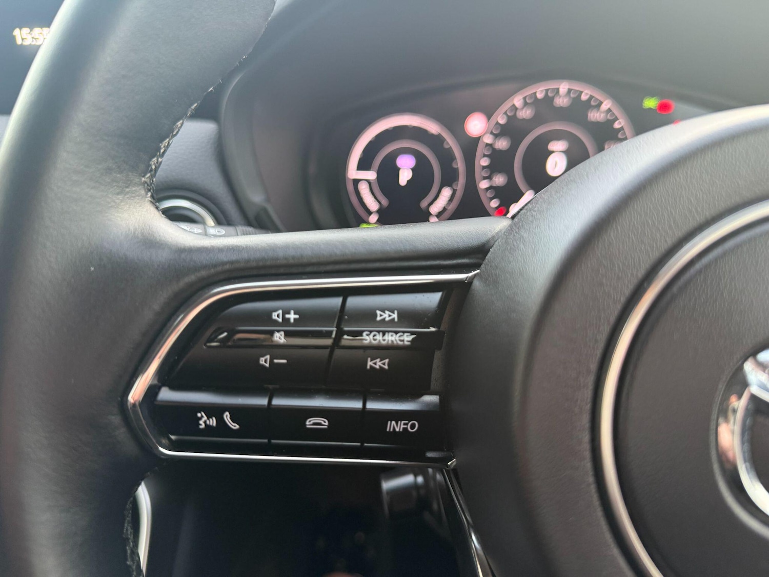 Used Mazda CX-60 2024 for sale - 76472629: Photo 16