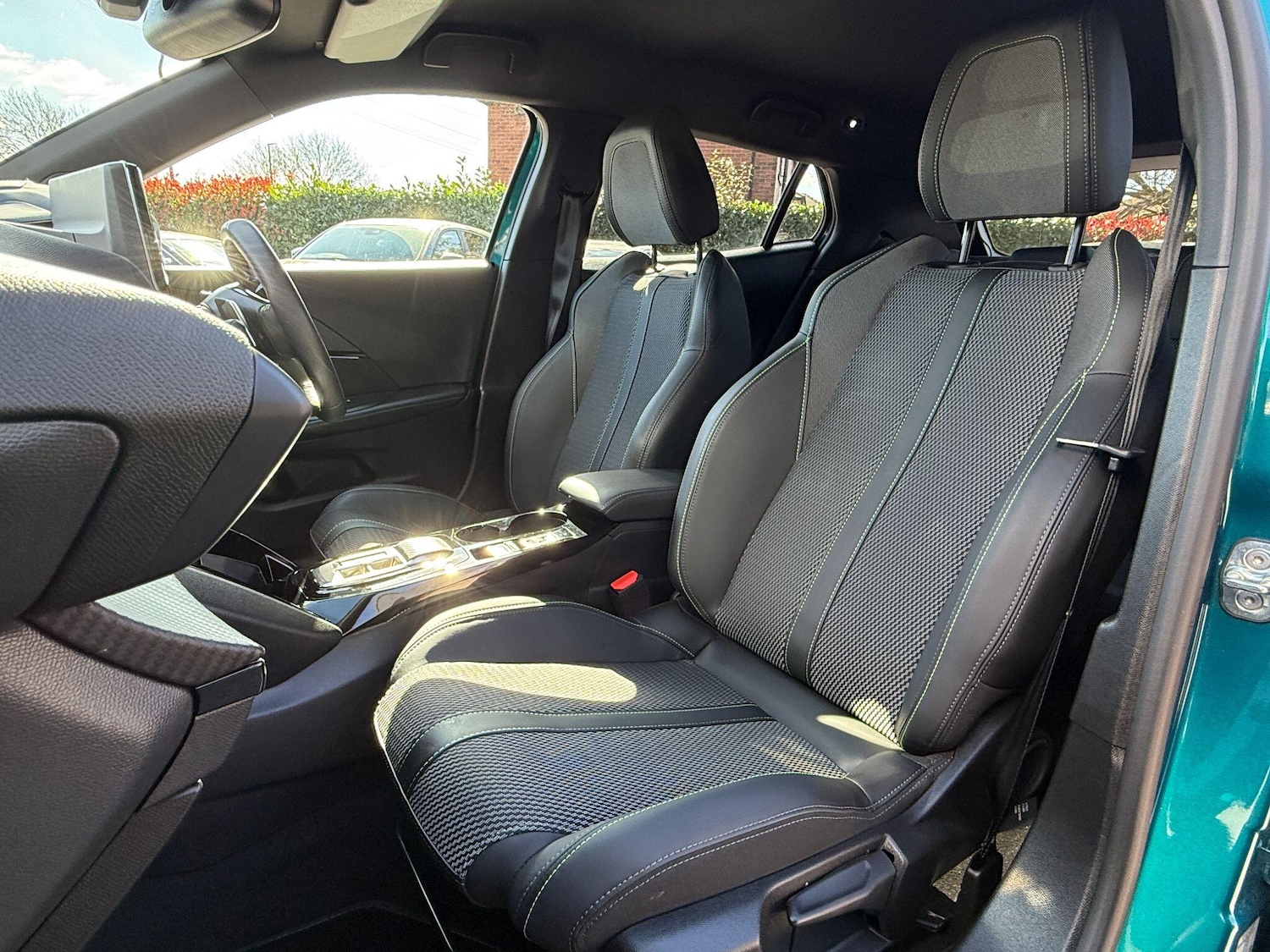 Used Peugeot 2008 2025 for sale - 78185320: Photo 22