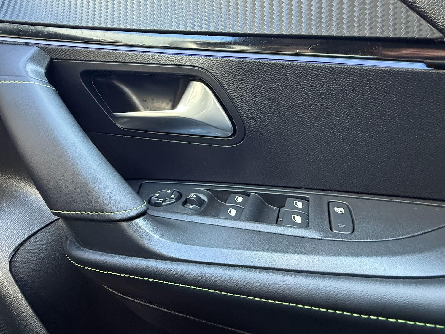 Used Peugeot 2008 2025 for sale - 78185320: Photo 29