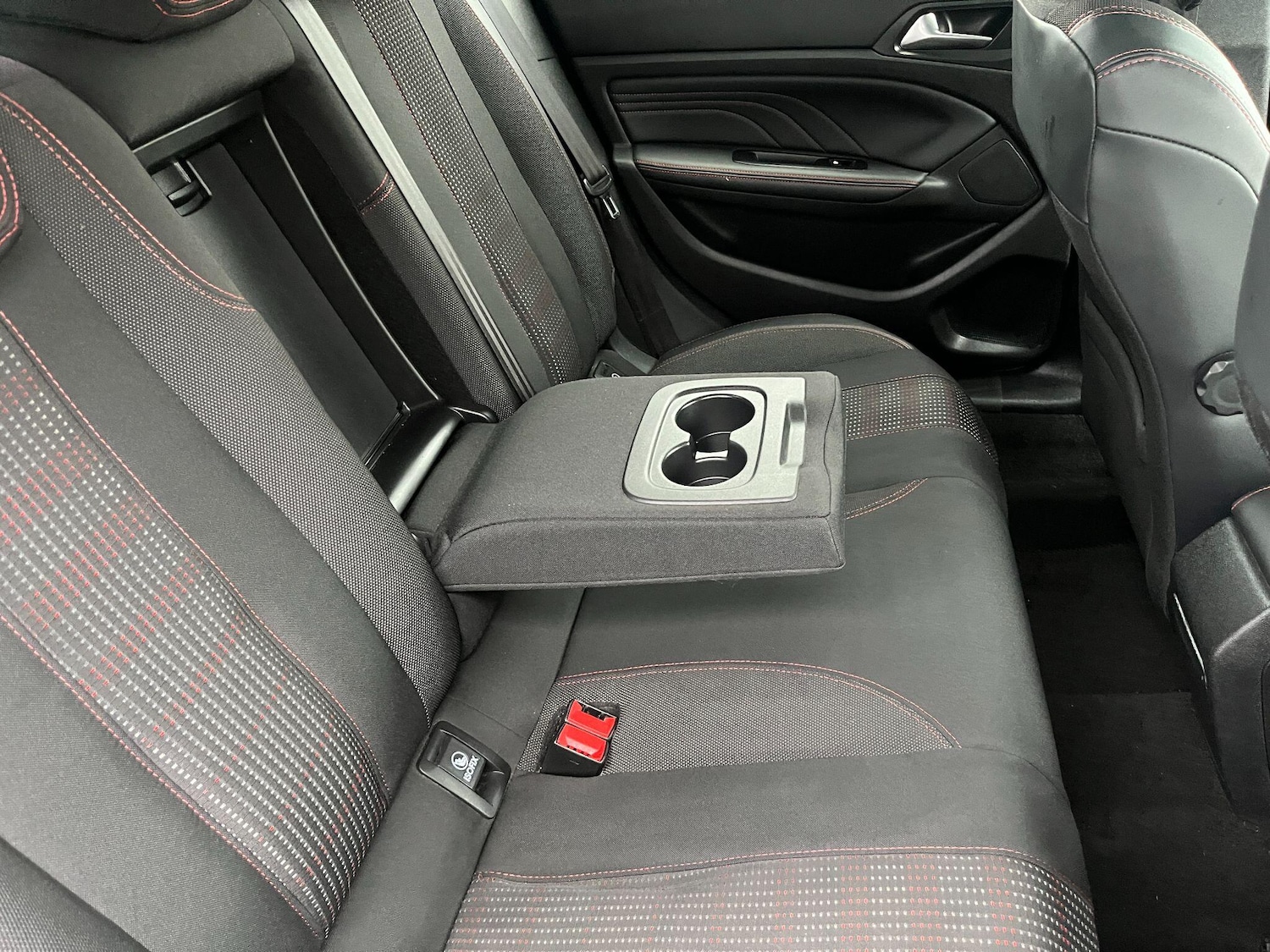 Used Peugeot 308 2019 for sale - 76952791: Photo 15