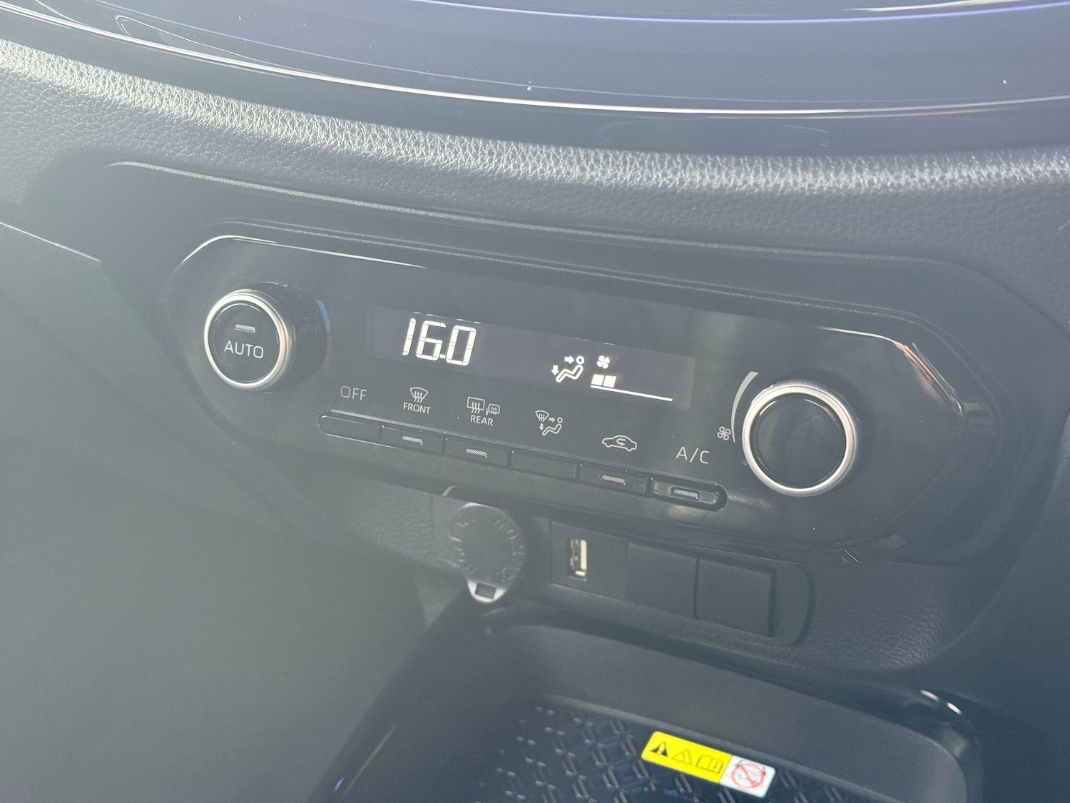 Used Toyota Aygo X 2023 for sale - 77143702: Photo 25