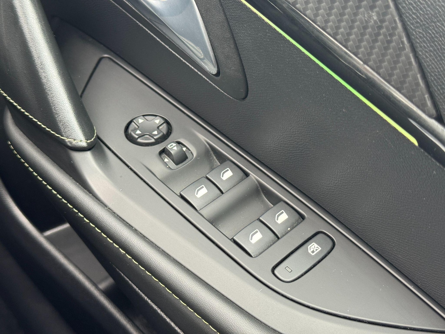 Used Peugeot 208 2022 for sale - 76458024: Photo 30