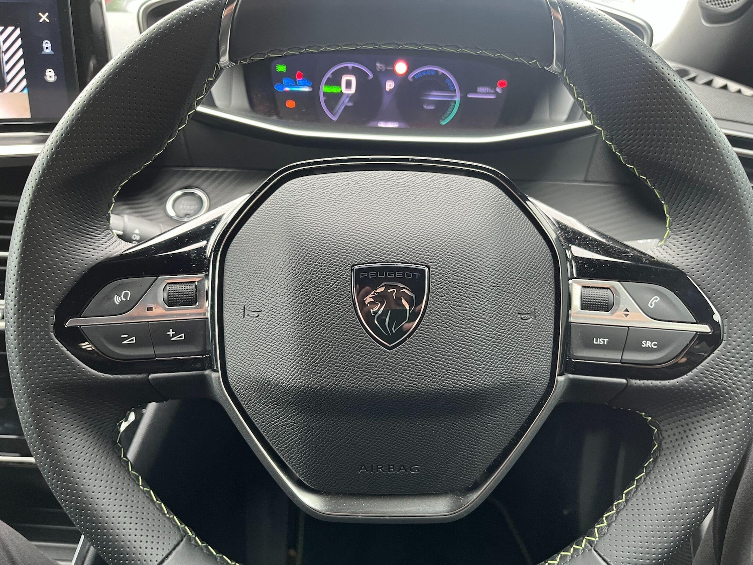 Used Peugeot 2008 2024 for sale - 76645779: Photo 10