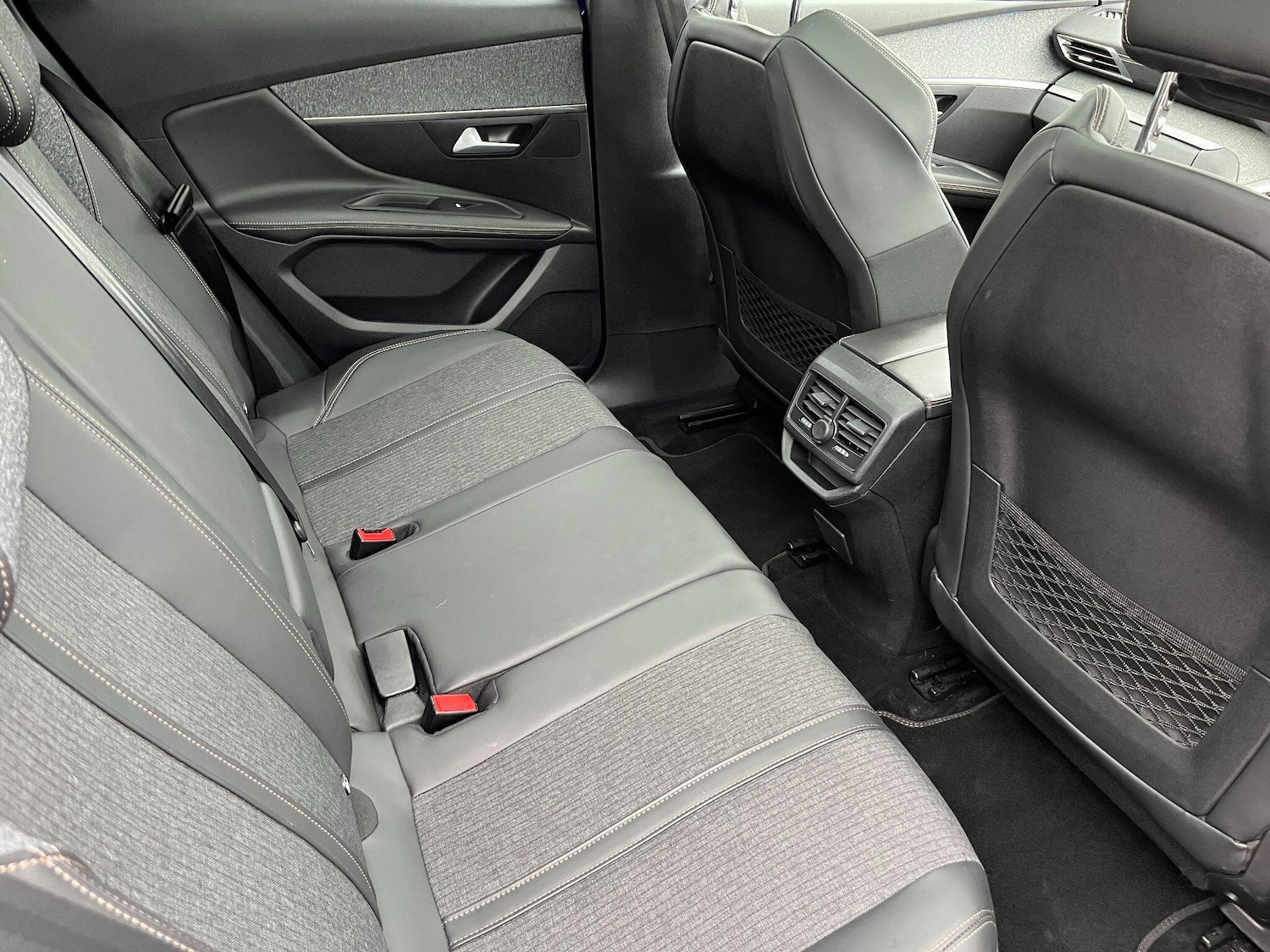 Used Peugeot 3008 2018 for sale - 76377453: Photo 16