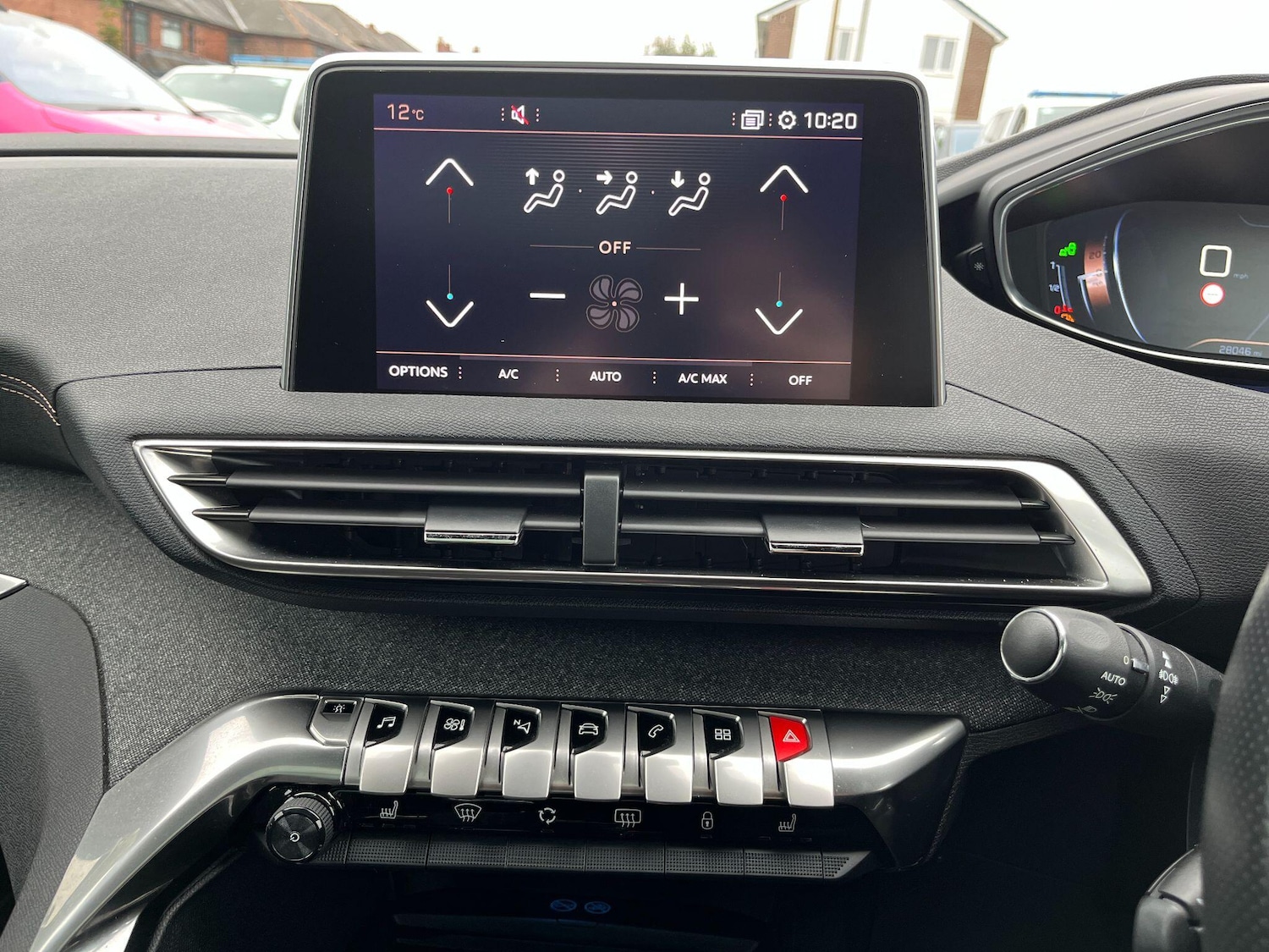 Used Peugeot 3008 2018 for sale - 76377453: Photo 22