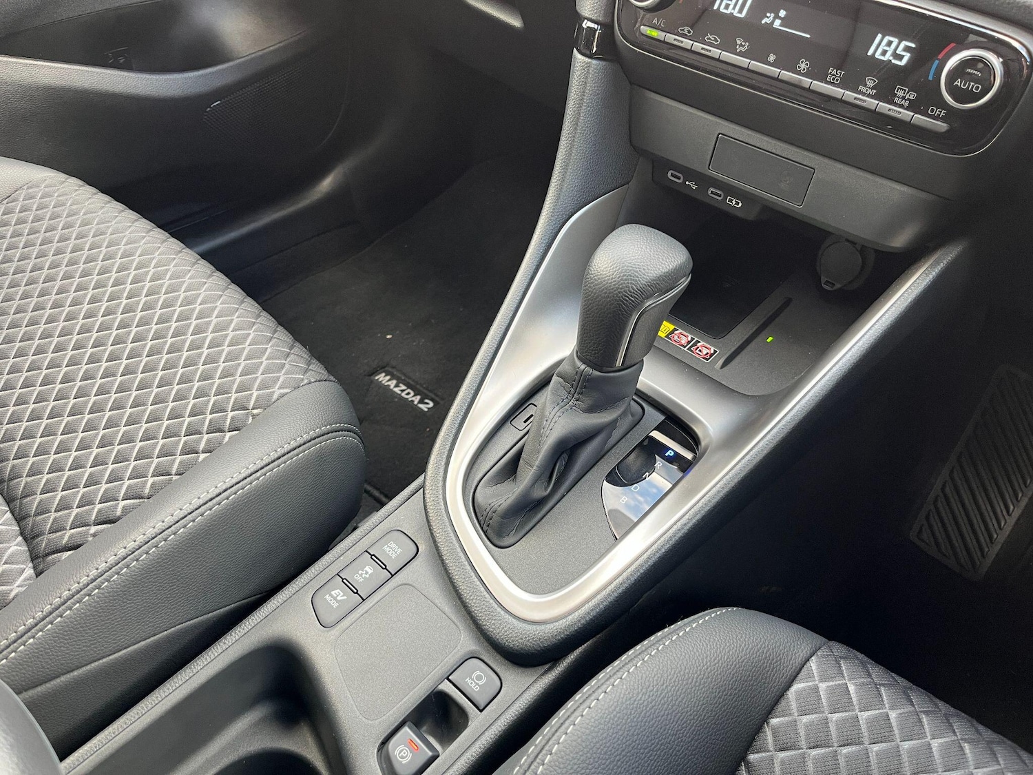 Used Mazda Mazda2 HYBRID 2025 for sale - 77119706: Photo 16