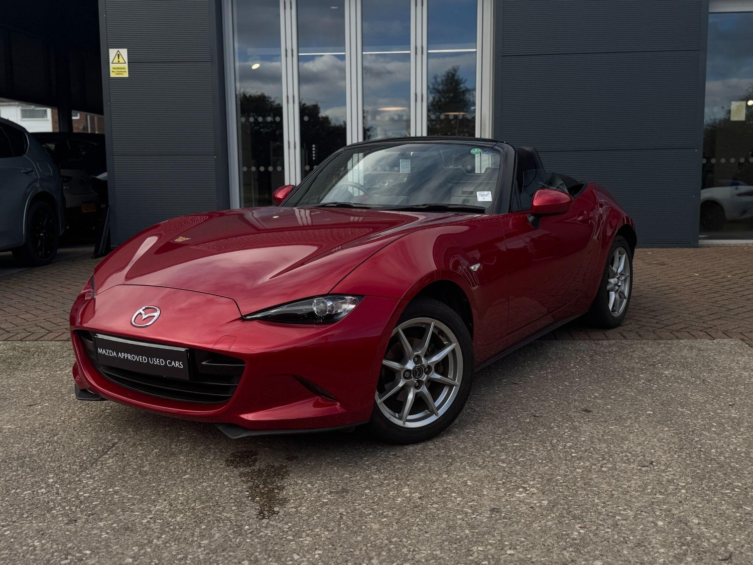 Used Mazda MX-5 2017 for sale - 76989659: Photo 31
