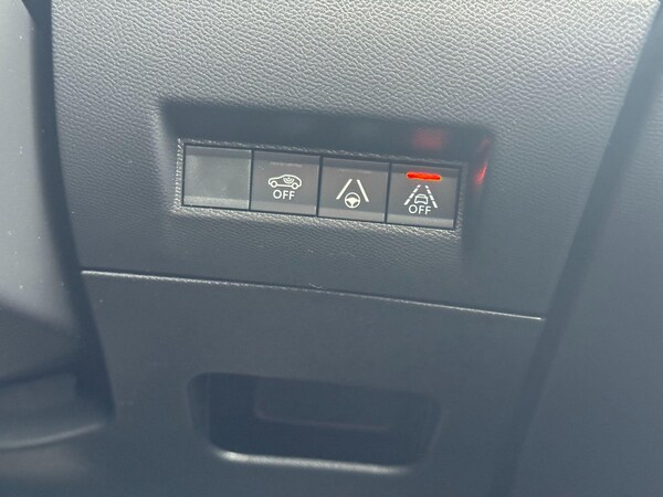 Used Peugeot 208 2022 for sale - 76200371: Photo 28