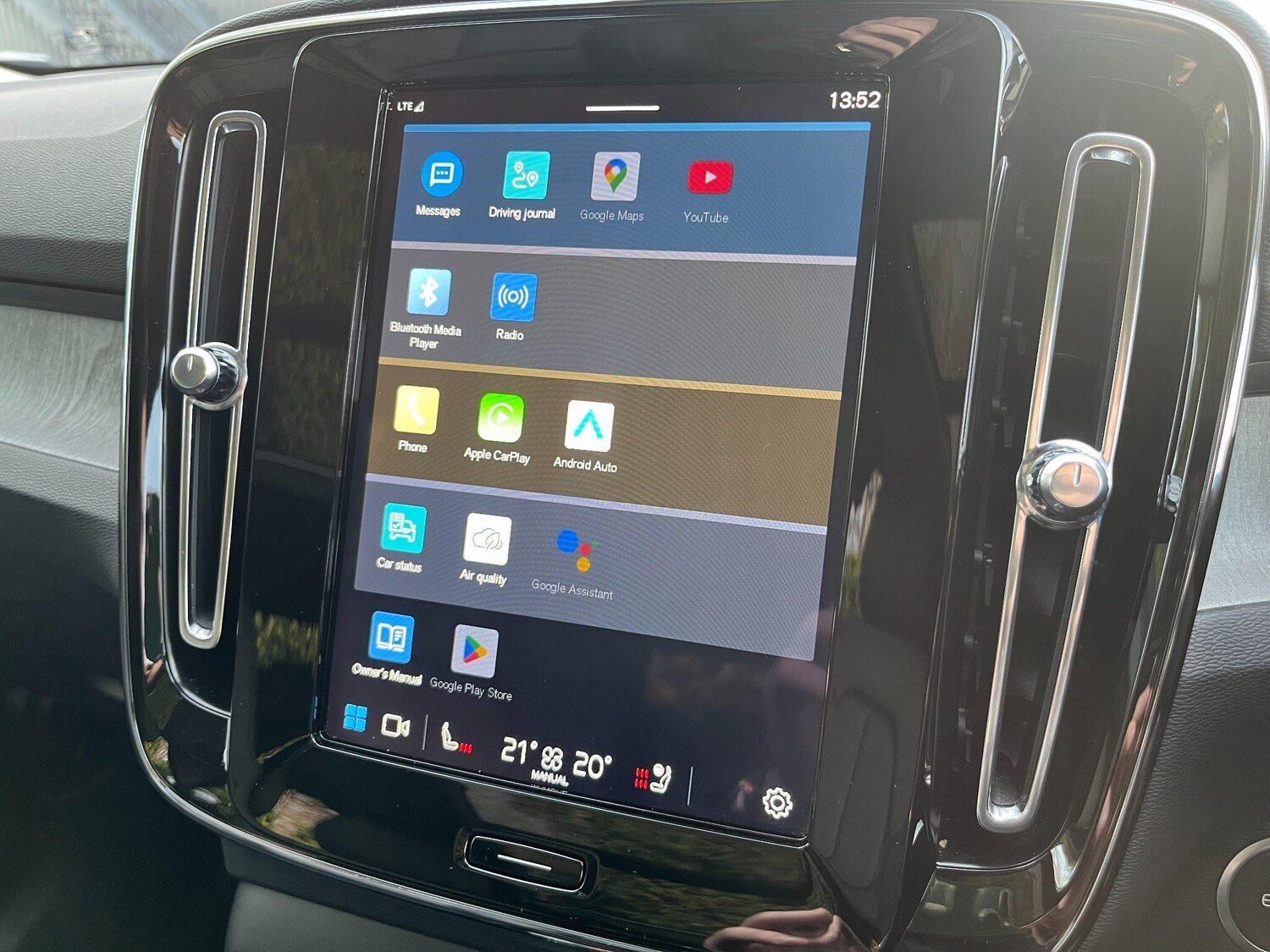 Used Volvo XC40 for sale - 77484332: Photo 22