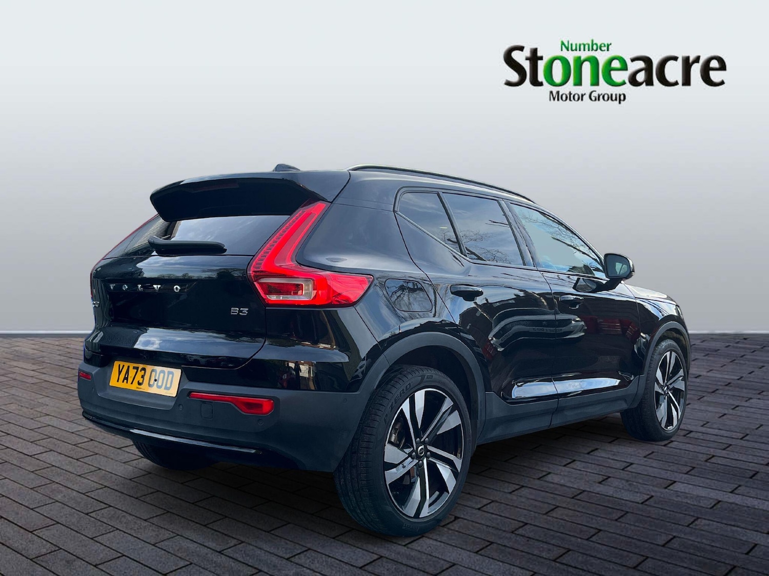 Used Volvo XC40 for sale - 77484332: Photo 3