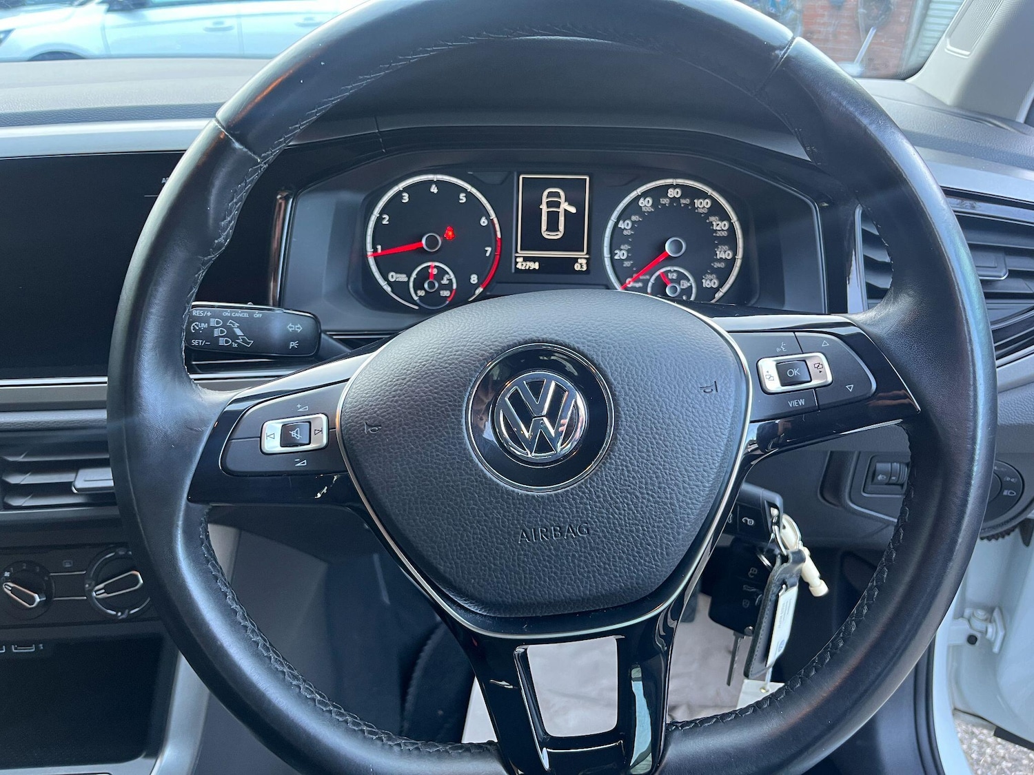 Used Volkswagen Polo 2019 for sale - 76666686: Photo 12