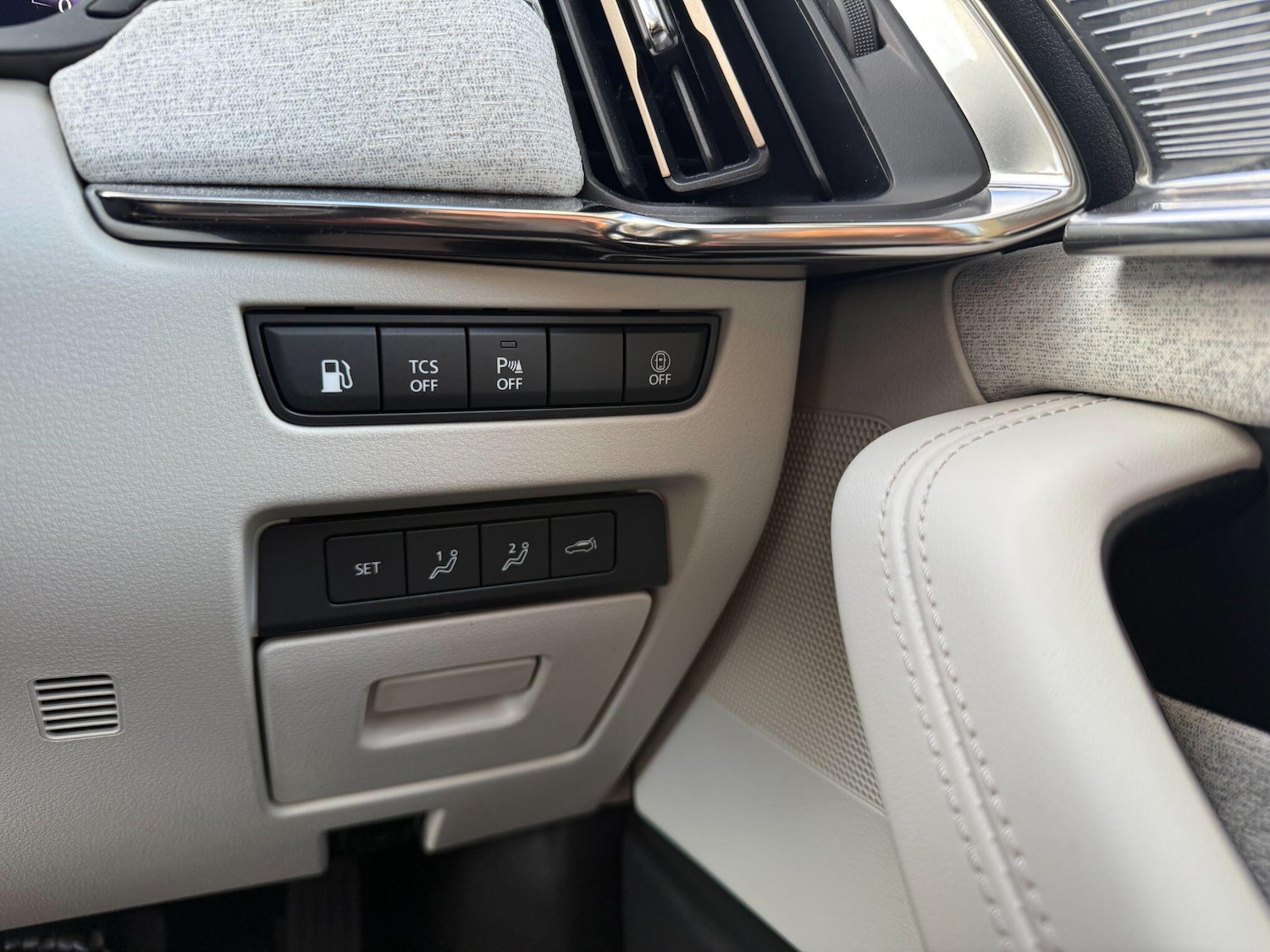 Used Mazda CX-60 2022 for sale - 77020883: Photo 30