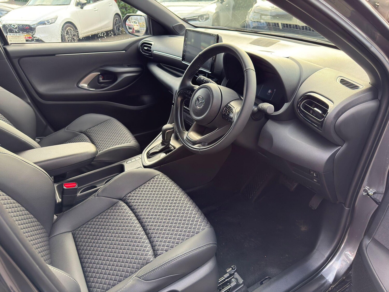 Used Mazda Mazda2 HYBRID 2025 for sale - 77396618: Photo 16