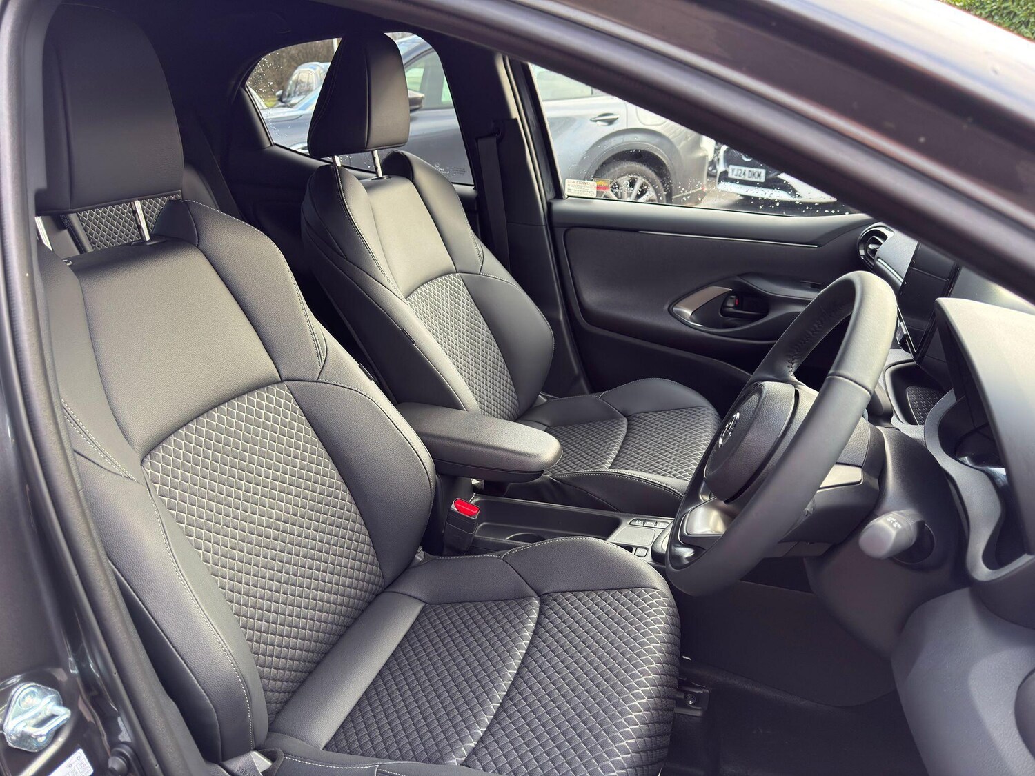 Used Mazda Mazda2 HYBRID 2025 for sale - 77396618: Photo 17