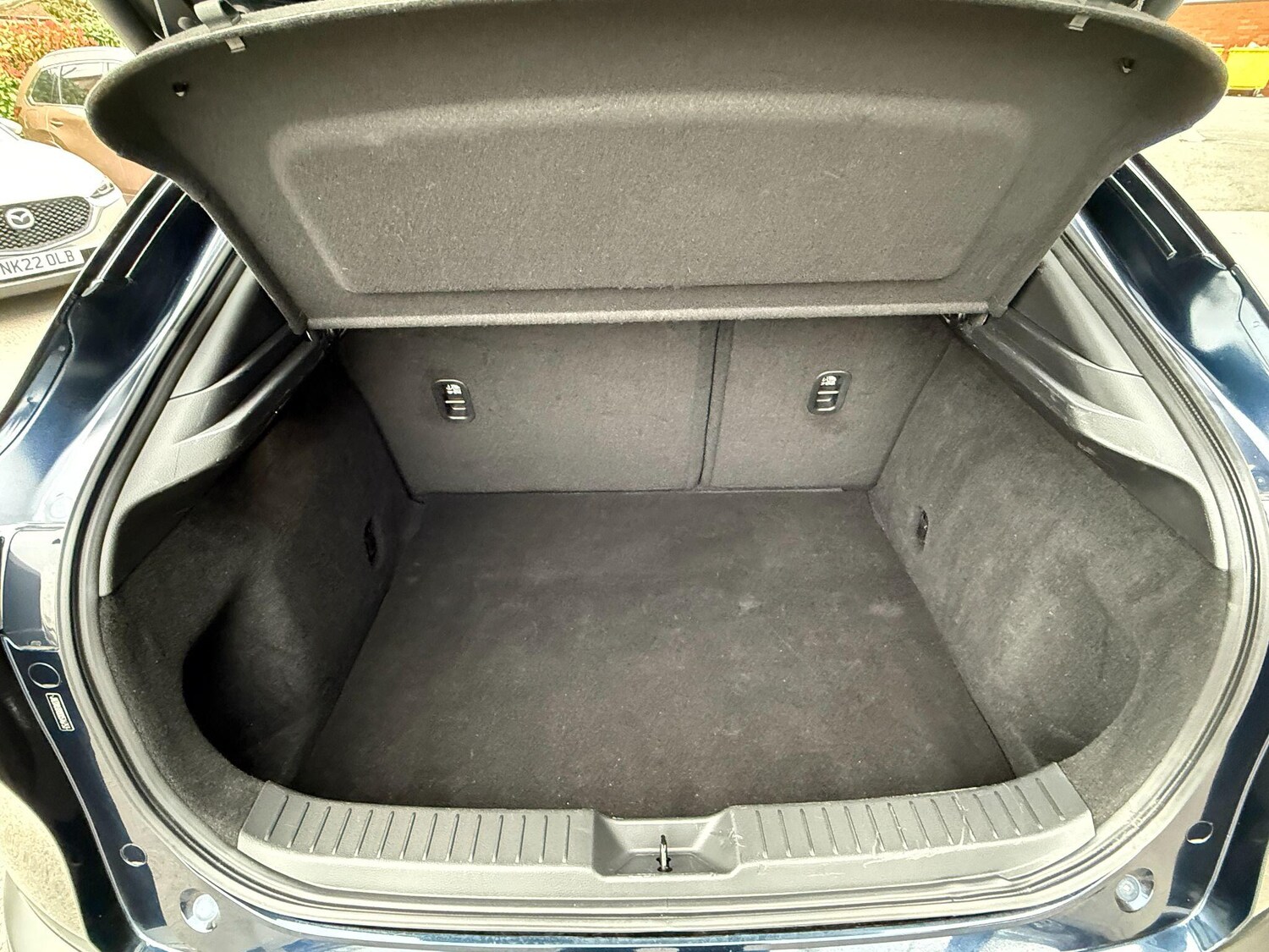 Used Mazda CX-30 for sale - 78006517: Photo 11