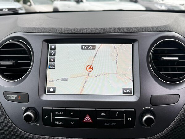 Used Hyundai i10 2019 for sale - 76199969: Photo 21