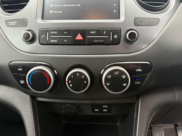 Used Hyundai i10 2019 for sale - 76199969: Photo 24