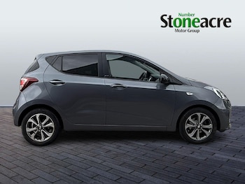 Used Hyundai i10 2019 for sale - 76199969: Photo 2
