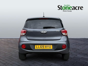 Used Hyundai i10 2019 for sale - 76199969: Photo 4