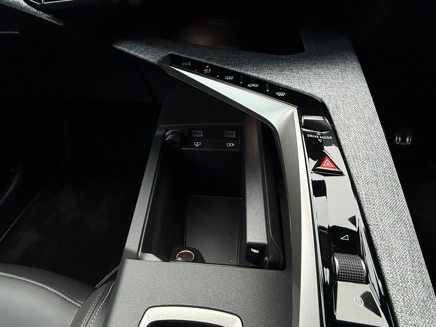 Used Peugeot 3008 2025 for sale - 77478671: Photo 17