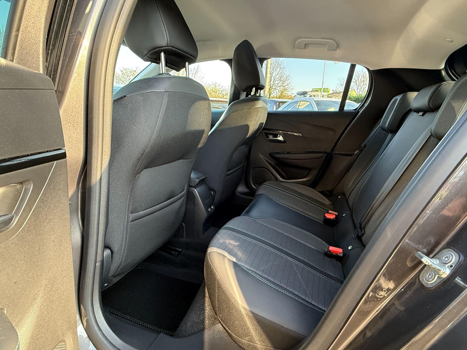 Used Peugeot 208 2022 for sale - 77768999: Photo 13