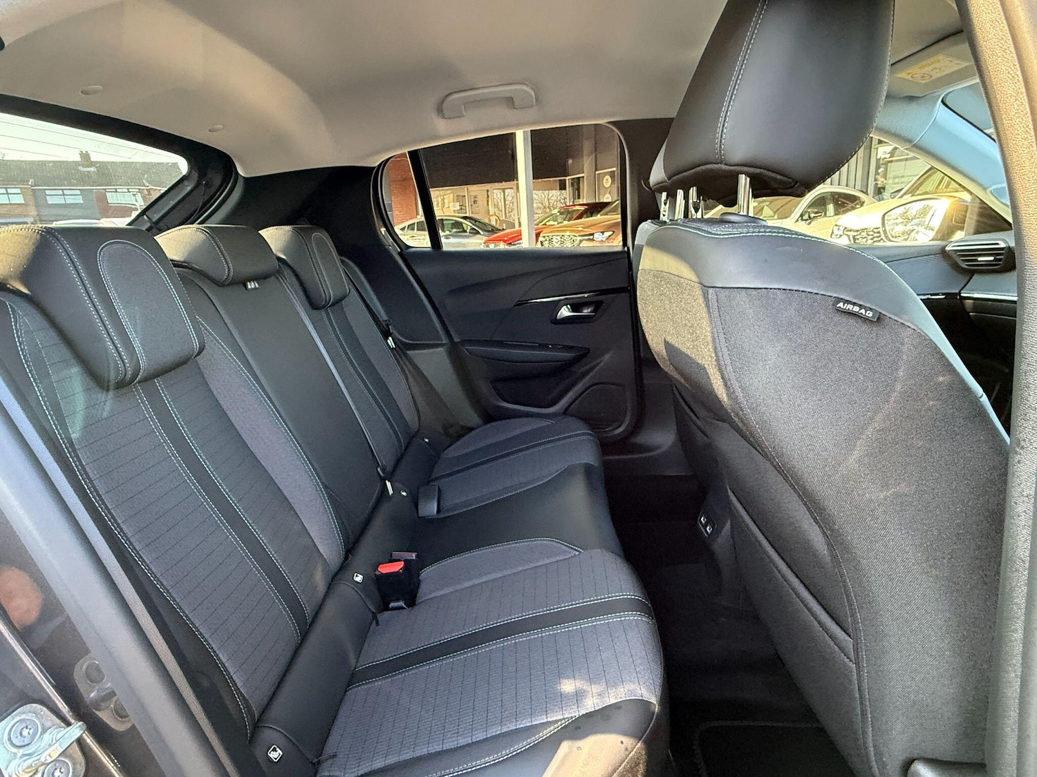 Used Peugeot 208 2022 for sale - 77768999: Photo 15