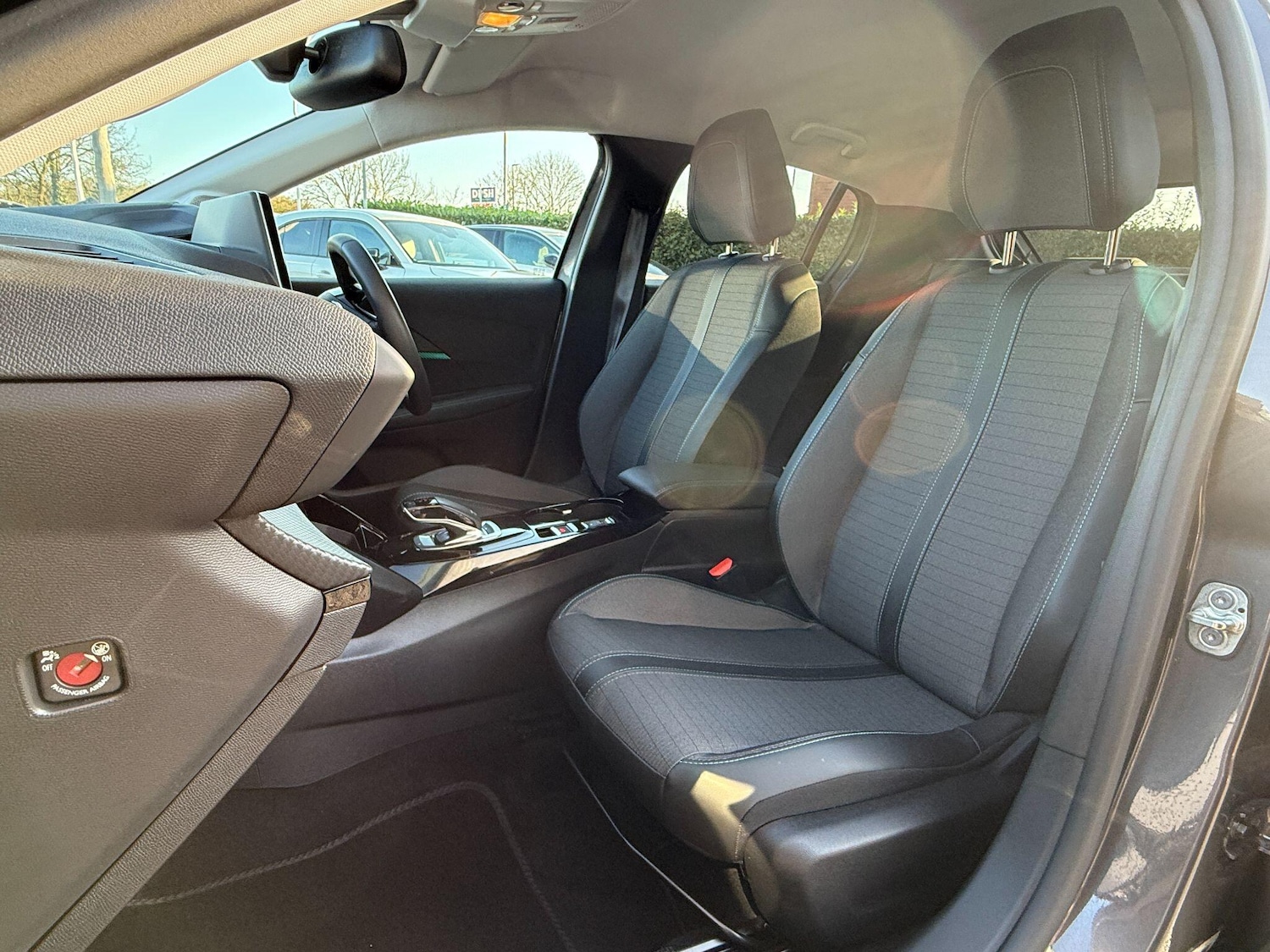 Used Peugeot 208 2022 for sale - 77768999: Photo 28