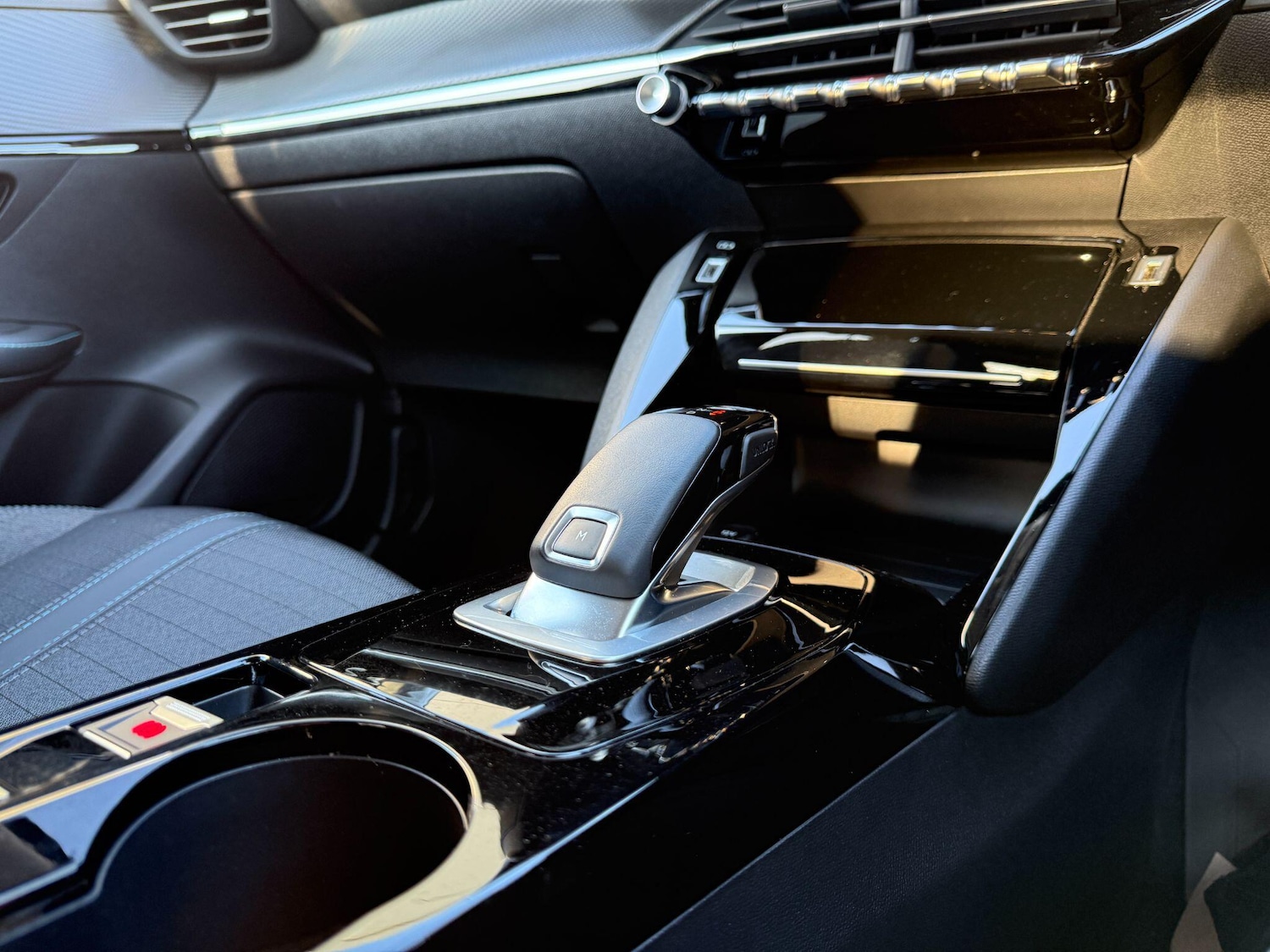 Used Peugeot 208 2022 for sale - 77768999: Photo 31