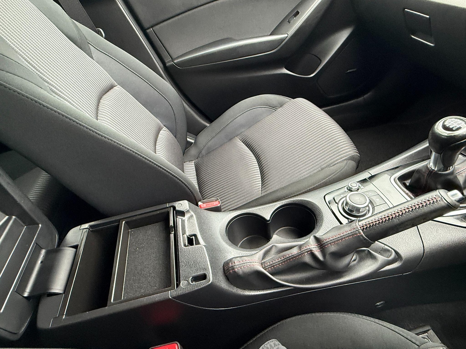 Used Mazda Mazda3 2016 for sale - 77549922: Photo 24