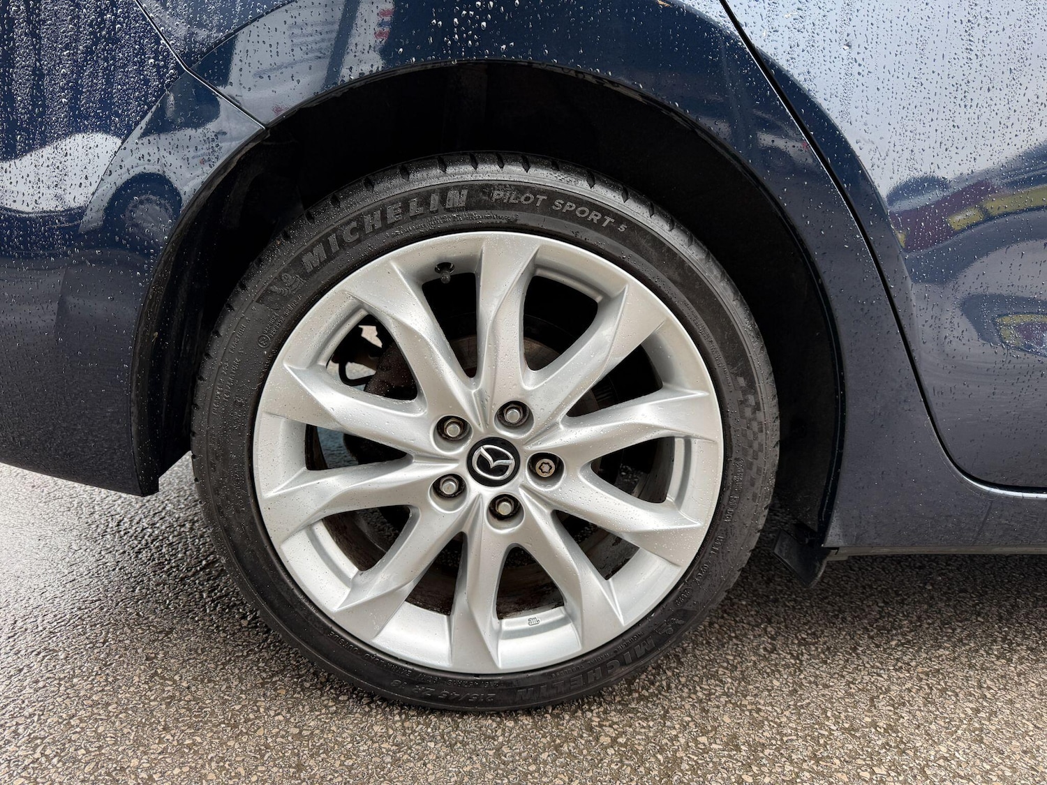 Used Mazda Mazda3 2016 for sale - 77549922: Photo 9