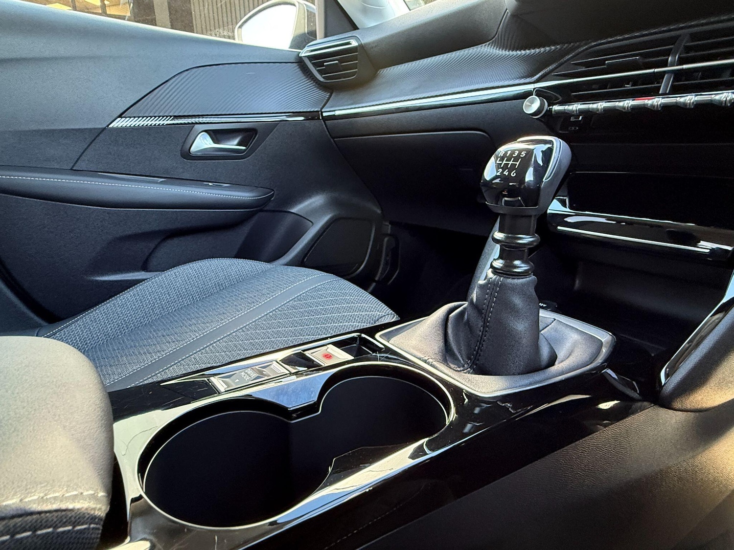 Used Peugeot 208 2025 for sale - 78185407: Photo 30