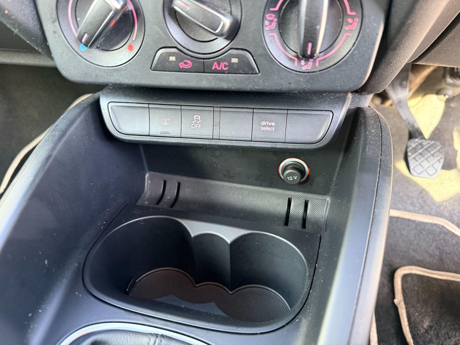 Used Audi A1 for sale - 77957211: Photo 35