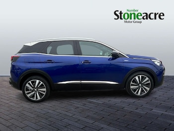 Used Peugeot 3008 2018 for sale - 76432108: Photo