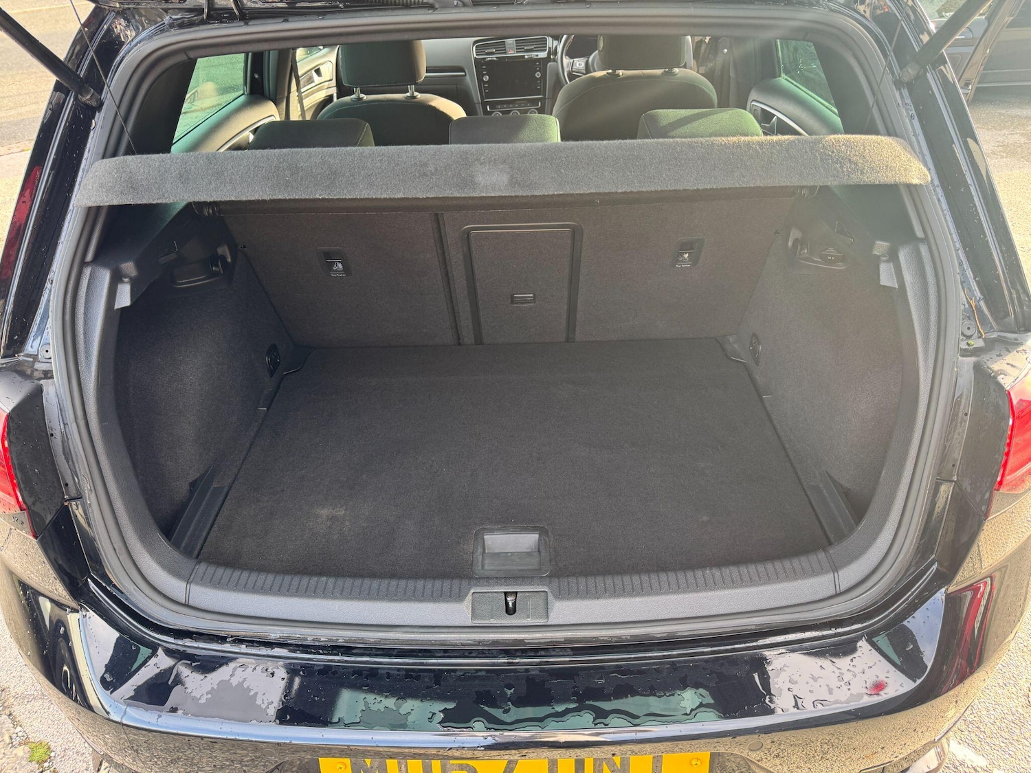 Used Volkswagen Golf 2018 for sale - 76409411: Photo 21