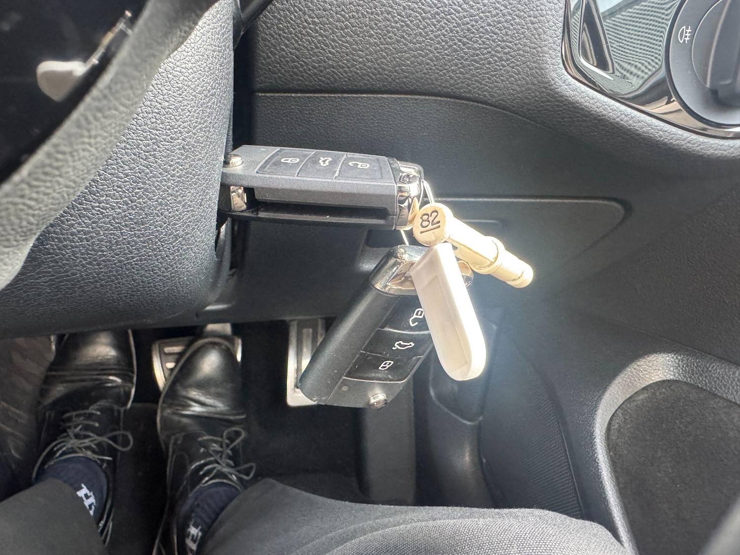 Used Volkswagen Golf 2018 for sale - 76409411: Photo 31