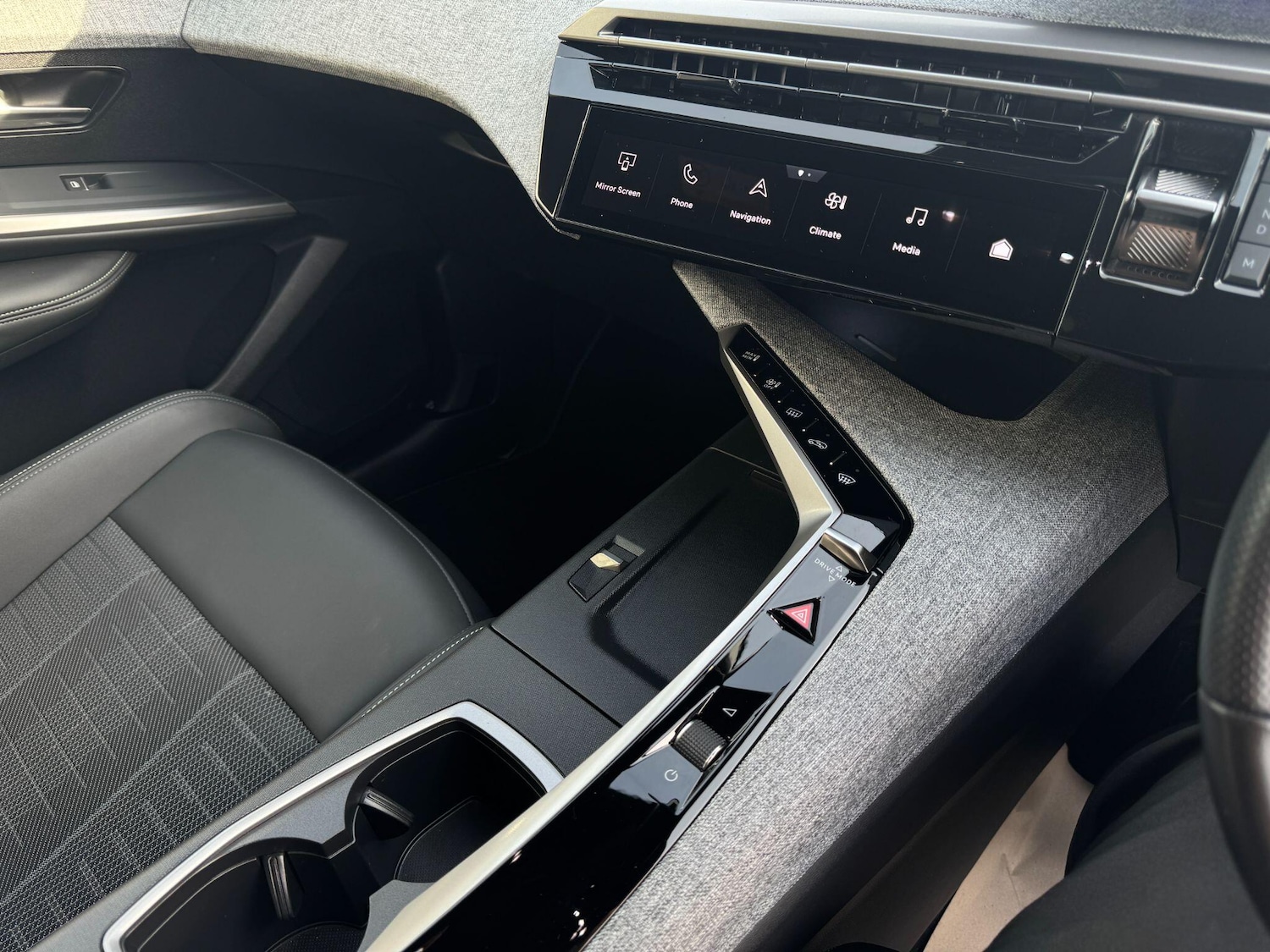 Used Peugeot 3008 2025 for sale - 76423633: Photo 18