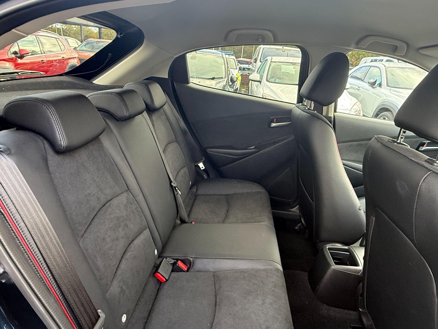 Used Mazda Mazda2 2023 for sale - 77331949: Photo 16