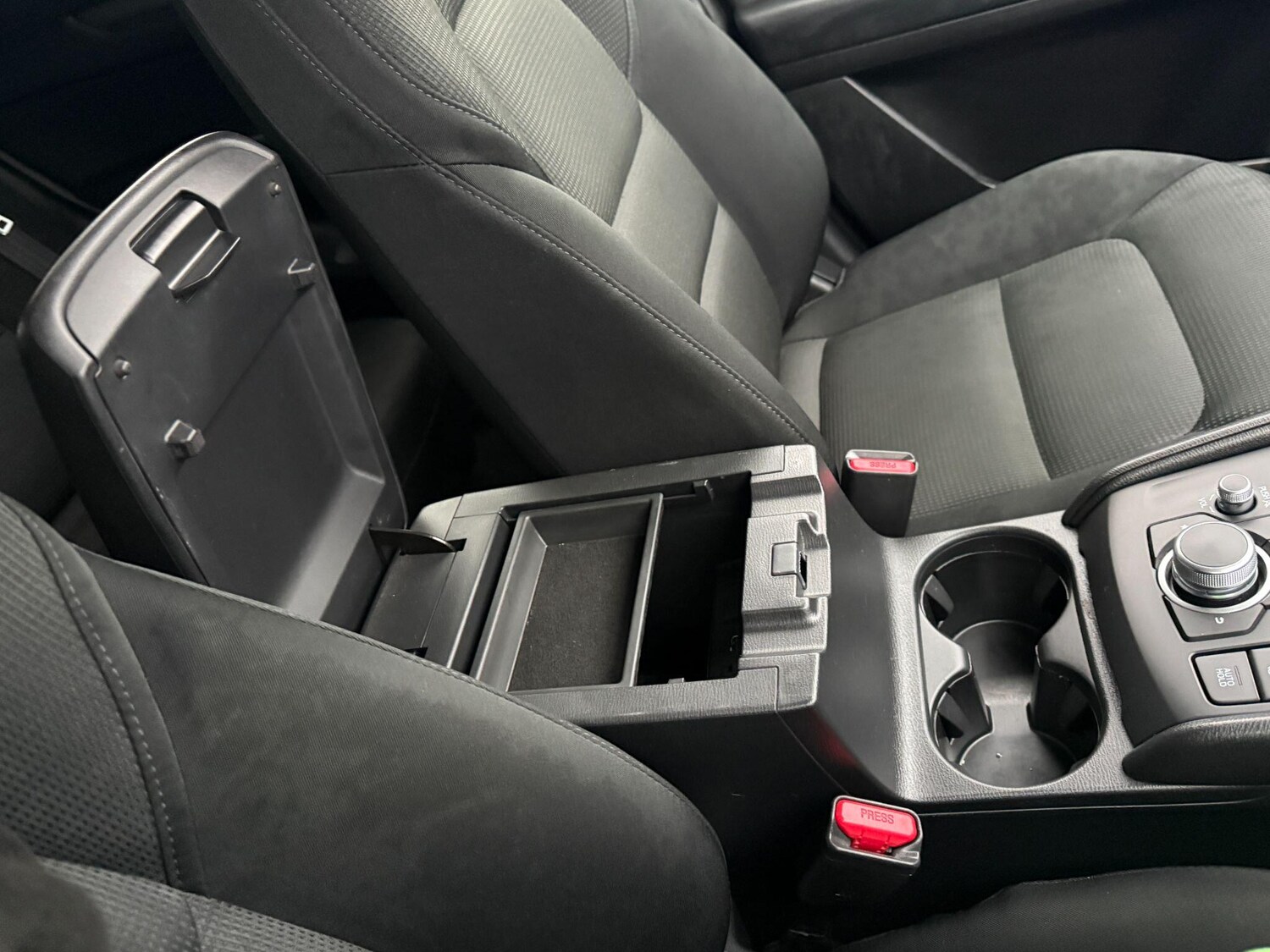 Used Mazda CX-5 2020 for sale - 77330904: Photo 33