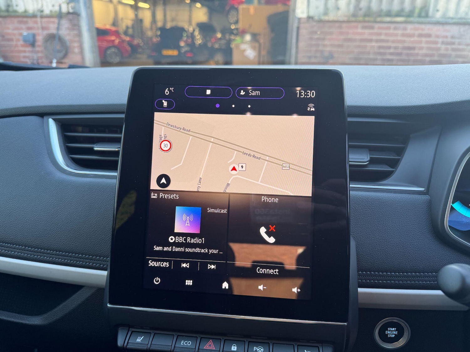 Used Renault Zoe 2023 for sale - 76898309: Photo 18