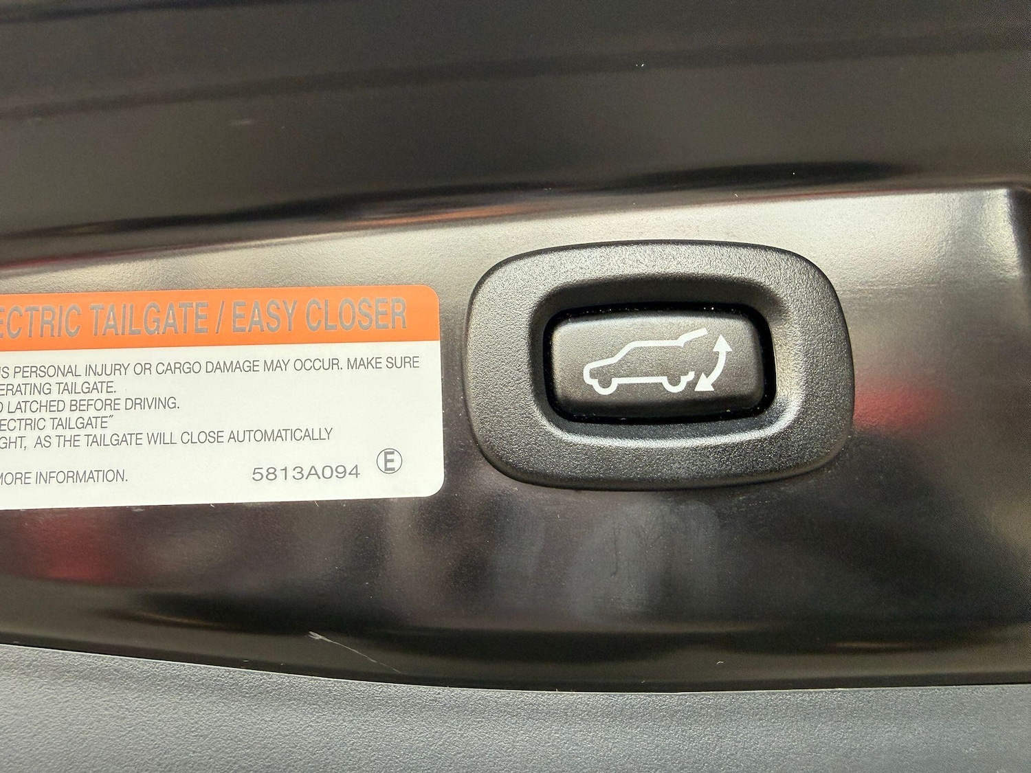 Used Mitsubishi Outlander 2017 for sale - 77230489: Photo 16