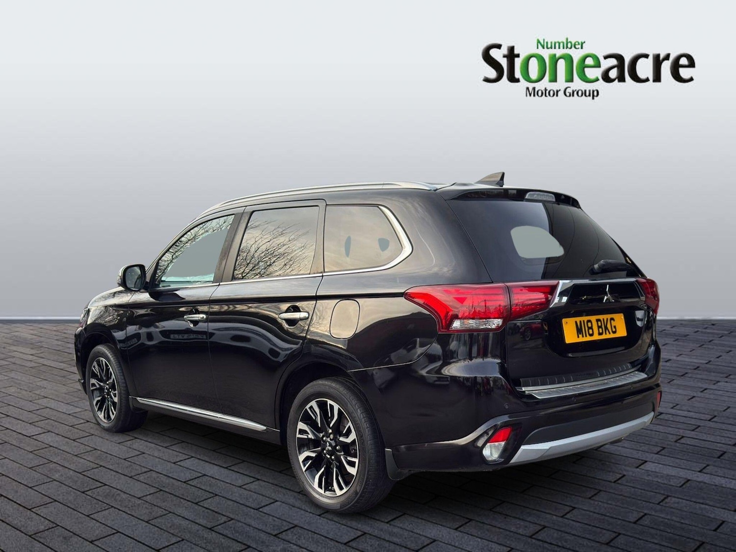 Used Mitsubishi Outlander 2017 for sale - 77230489: Photo 5