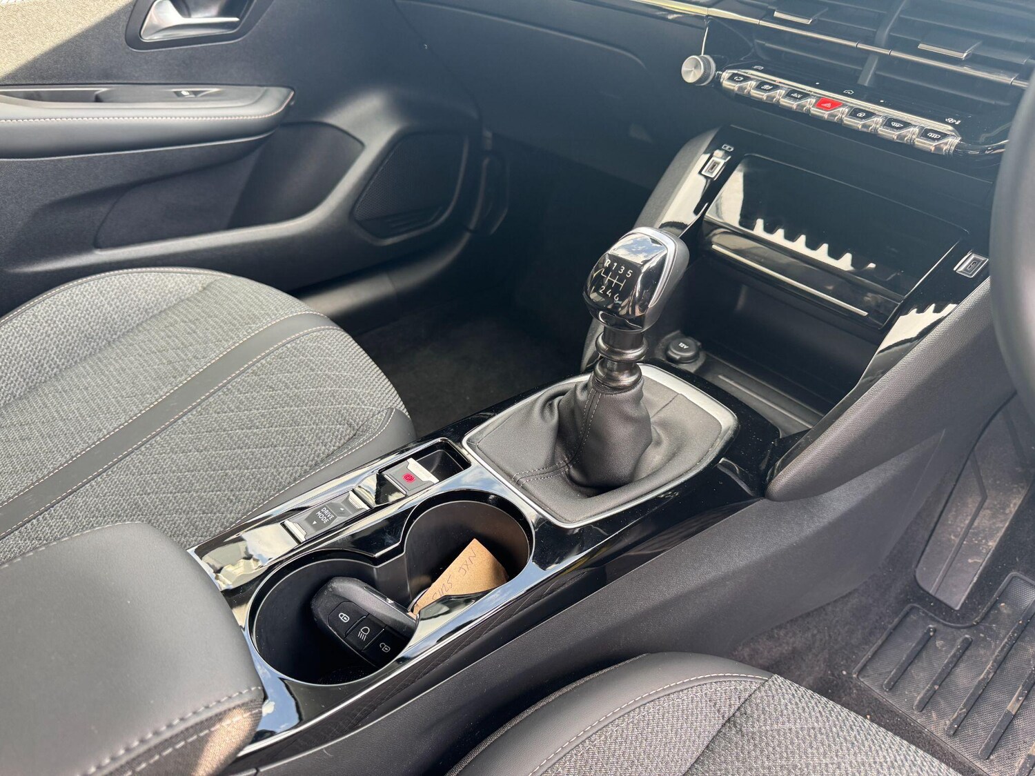 Used Peugeot 208 for sale - 77351865: Photo 14