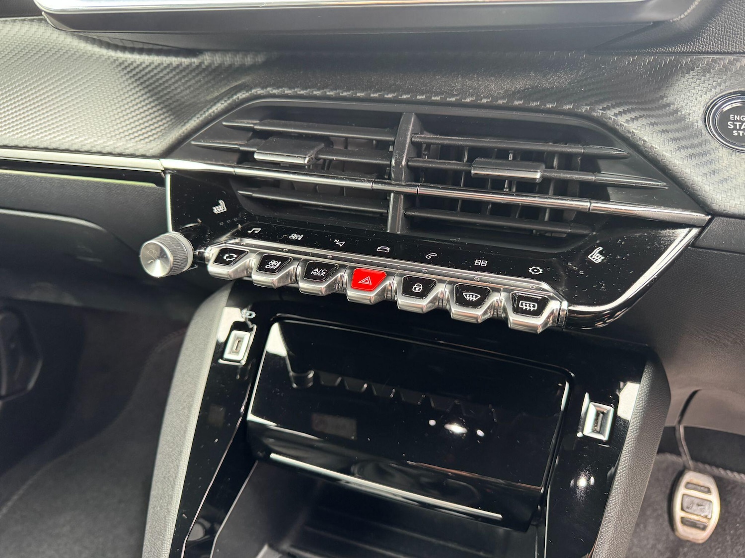 Used Peugeot 2008 2021 for sale - 76431987: Photo 14