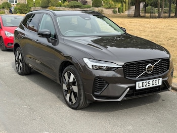 Used Volvo XC60 2025 for sale - 79526722: Photo