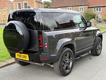 Used Land Rover Defender 2023 for sale - 79527049: Photo
