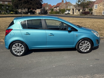 Used Vauxhall Corsa 2012 for sale - 79524764: Photo
